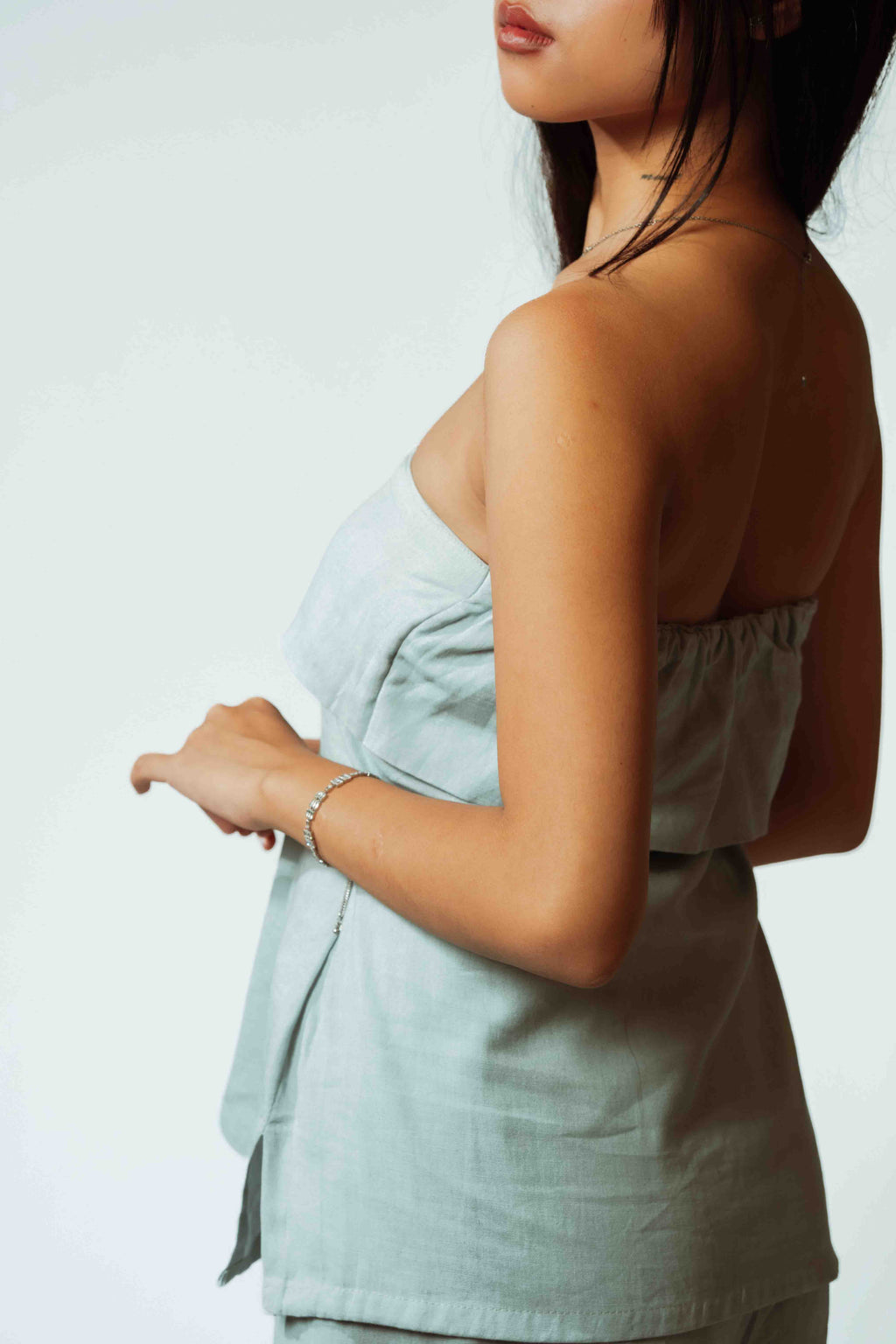 Pale Horizon Top