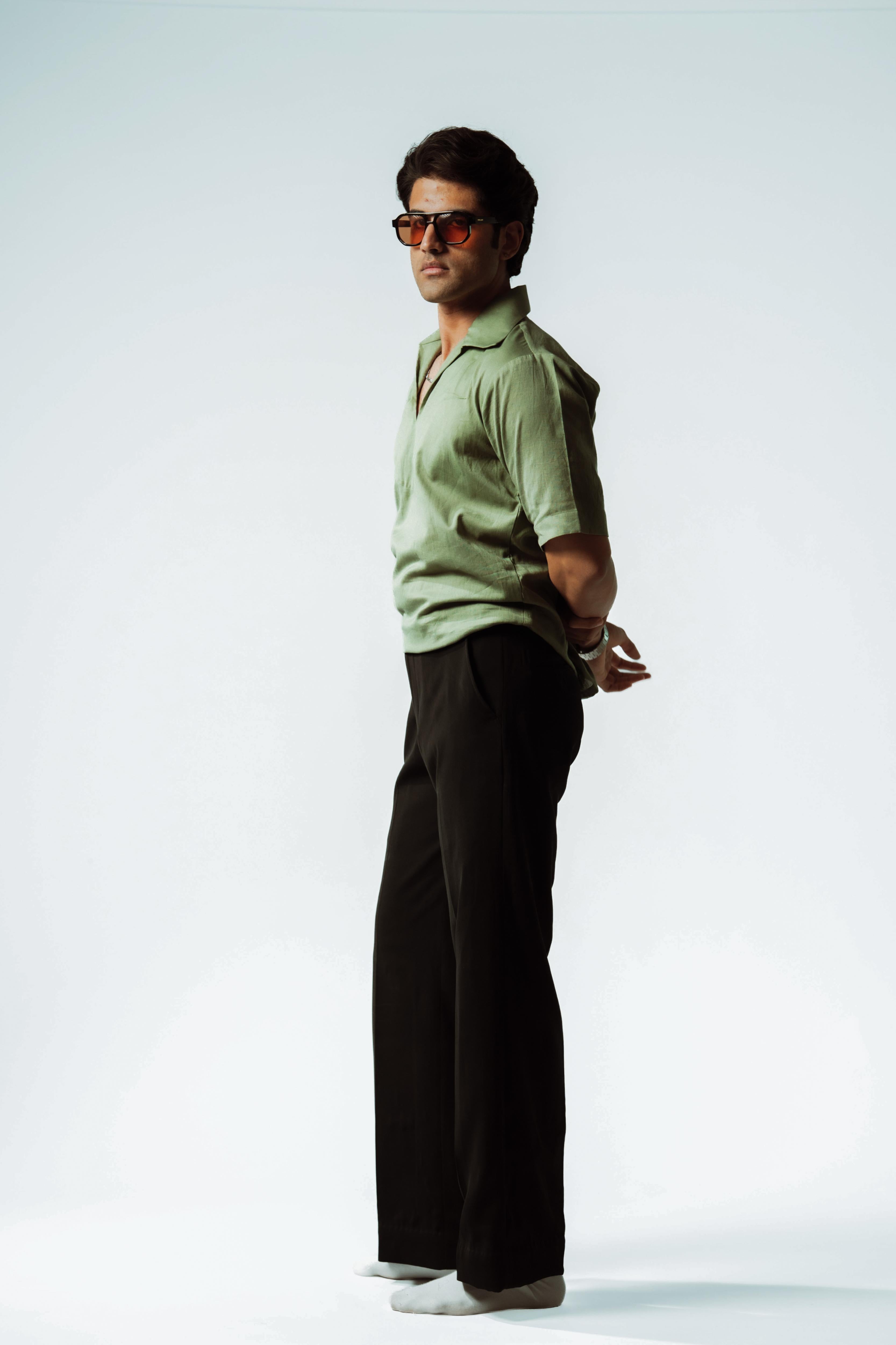 Fern Linen Blend Box Fit V-Neck Shirt