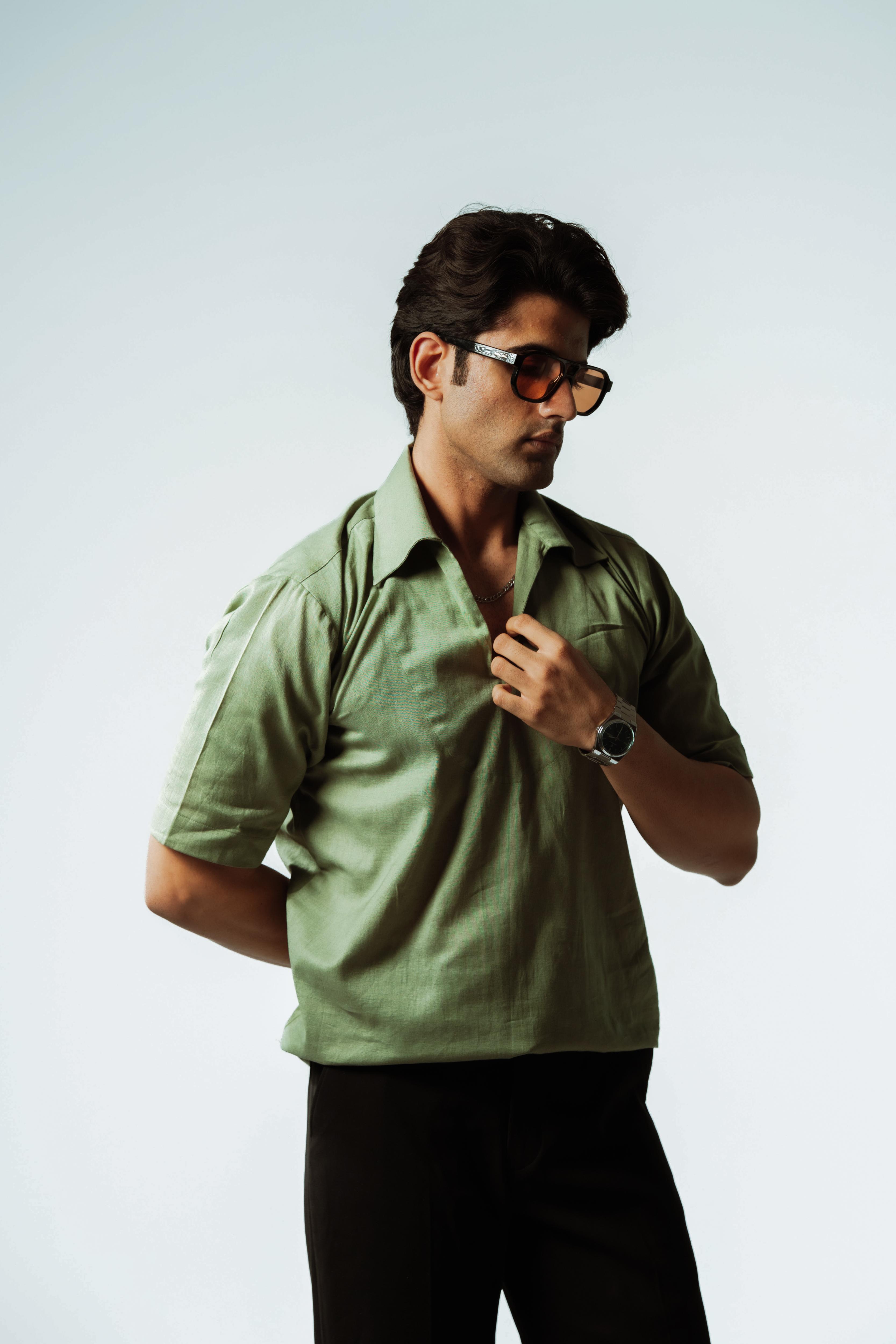 Fern Linen Blend Box Fit V-Neck Shirt
